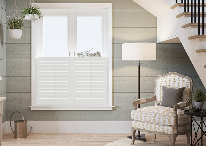 Bromley, Pure White - Cafe Style Plantation Shutter - Image 6
